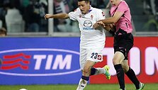 Manuelis Pasqualis ir Stephanas Lichtsteineris (de&scaron;inėje)