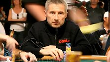 Rusija atsisveikina su pokerio žvaigžde Nikolajumi Jevdakovu