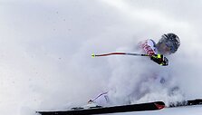 Austrijos kalnų slidininkas M.Scheiberis patyrė daugybinius lūžius.