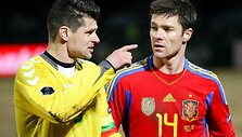 Tomas Danilevičius ir Xabi Alonso 