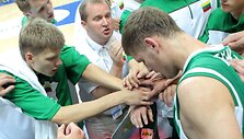 Kazys Maksvytis vadovauja Lietuvos jaunimo rinktinei.