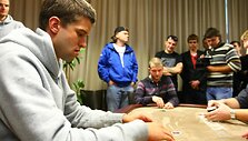 Mantas Kalnietis prie pokerio stalo įveikė profesionalą