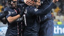 Rungtynių akimirka Kijeve. Įvarčiu džiaugiasi Zlatanas Ibrahimovičiius