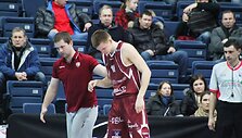 Po rungtynių ligoninėje pasitvirtino blogiausia i&scaron;ankstinė prognozė &ndash; Arnui lūžo nosis.