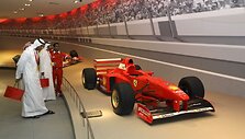 &bdquo;Ferarri&ldquo; parkas Abu Dhabyje mu&scaron;a rekordus