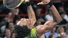 R.Federeris po trijų  valandų kovos pralaimėjo D.Monfilsui