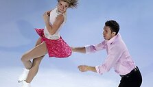 Kirsten Moore-Towers ir Dylanas Moscovitch