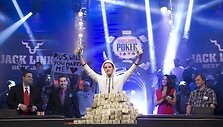 WSOP akimirkos