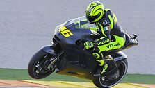 V.Rossi i&scaron;bandė &bdquo;Ducati&ldquo; motociklą