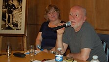 Adamas Zagajewskis spaudos konferencijoje.