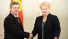 Prezidentė Dalia Grybauskaitė susitiko su Lietuvoje vie&scaron;inčiu Makedonijos Respublikos Prezidentu Gjorge Ivanovu