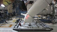 &bdquo;Robonaut 2&ldquo; bandymas.