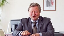 K.Starkevičius siūlo eksperimentą &ndash; sumažinti PVM būtiniausiems maisto produktams ir pažiūrėti, kas i&scaron; to i&scaron;eis.