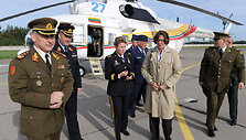 JAV ambasadorės pareigas Lietuvoje diplomatė ėjo nuo 2009 metų