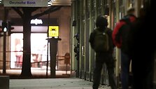 Derybos su plė&scaron;iku truko de&scaron;imt valandų