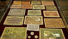 A.Kalantos monetų ir banknotų parodos akimirka