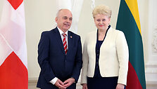 Dalia Grybauskaitė susitiko su oficialaus vizito į Lietuvą atvykusiu &Scaron;veicarijos Prezidentu Ueli Maureriu.