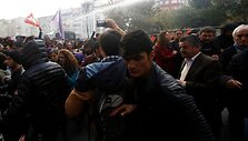 Policija vaikė protestuotojus