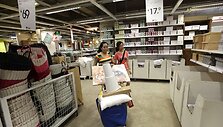 &bdquo;11 Furniture&ldquo; paduotuvė primena &bdquo;Ikea&ldquo;