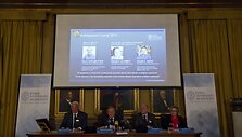 Paai&scaron;kėjo Nobelio fizikos premijos laureatai