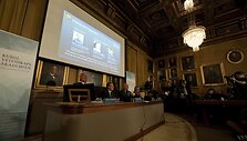 Paai&scaron;kėjo Nobelio fizikos premijos laureatai