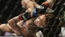 Michelle Waterson vs. Paige VanZant