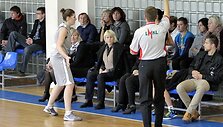 &bdquo;Kibirk&scaron;ties&ldquo; veteranės palaiko komandą