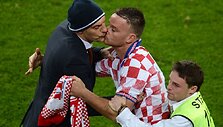 Sirgaliaus bučinys Slavenui Biličiui