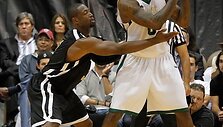 Dwayne'as Wade'as ir LeBronas Jamesas