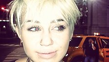 Miley Cyrus naujoji &scaron;ukuosena