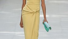 Jourdan Dunn &bdquo;Burberry&ldquo; kolekcijos pristatyme