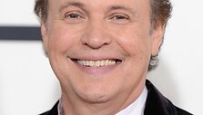 Billy Crystalas &scaron;venčia 66-ąjį gimtadienį