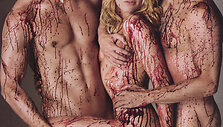 Serialo &bdquo;Tikras kraujas&ldquo; žvaigždės Alexanderis Skarsgardas, Anna Paquin ir Stephenas Moyeris ant &bdquo;Rolling Stone&ldquo; vir&scaron;elio (2010 m. rugsėjis)