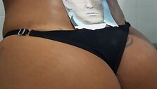 Erika Canela pasidarė Donaldo Trumpo tatuiruotę