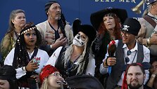 Filmo &bdquo;Karibų piratai. Salazaro ker&scaron;tas&ldquo; premjera