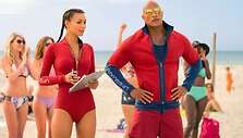 Ilfenesh Hadera ir Dwayne'as Johnsonas filme &bdquo;Gelbėtojai&ldquo;