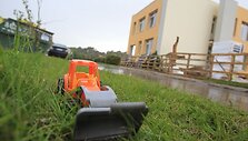 Vaikystę vis dažniau apkartina seksualinė prievarta. 