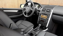 Elektrinis &bdquo;Mercedes-Benz A&ldquo; modelis