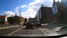 Vairuotojų užlindinėjimas Vilniaus sankryžoje