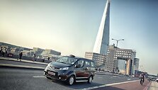 &bdquo;Nissan NV200&ldquo;: juodasis Londono taksi