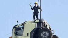 &bdquo;Volvo trucks&ldquo; triuko filmavimo akimirkos