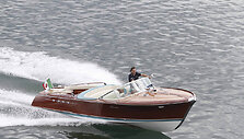 &bdquo;Lamborghini Riva Aquarama&ldquo; kateris
