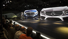 C klasės &bdquo;Mercedes-Benz&ldquo; pristatymas Detroito automobilių parodoje