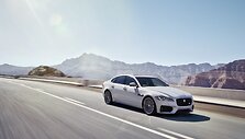 &bdquo;Jaguar XF&ldquo;