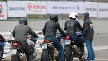 &bdquo;California Superbike School&ldquo; akimirkos