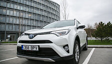 Hibridinis &bdquo;Toyota RAV4&ldquo;
