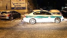 Prie vairo sučiuptas, kaip įtariama, neblaivus prokuroras