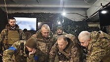 Soledare lankėsi Ukrainos kariuomenės Sausumos pajėgų vadas Oleksandras Syrskis