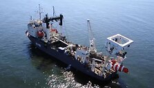 Rusijos specialusis laivas SS-750 