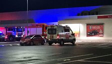 Antradienį Palangoje prie &bdquo;Lidl&ldquo; parduotuvės sulėkė ugniagesiai, medikai policija: prane&scaron;ta apie gaisrą